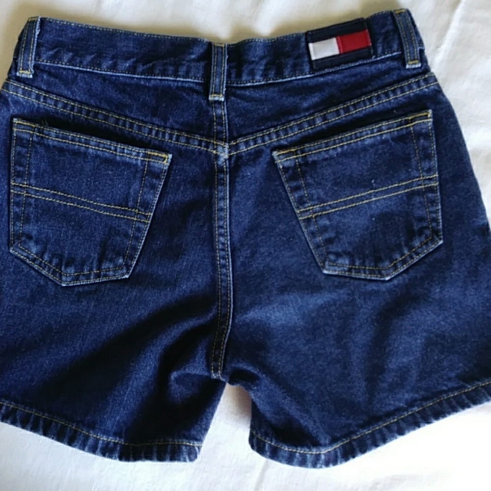 Tommy Hilfiger jean shorts Size 3 - Picture 2 of 8